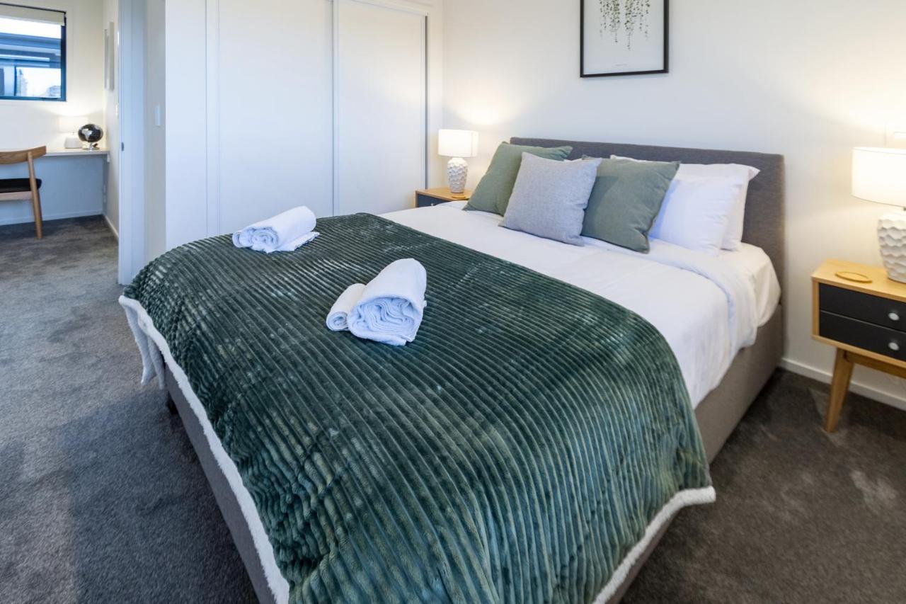 1 Bedroom 1 Bath, Executive Escape, Northlands Mall Christchurch Bagian luar foto